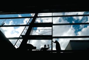 La industria y la construcción se recuperaron en abril y tuvieron fuertes subas frente al mes anterior