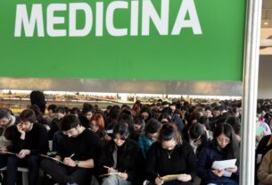 Cómo es el sistema del Gobierno para evaluar los exámenes de residentes acusados de fraude y quiénes no deberán rendir