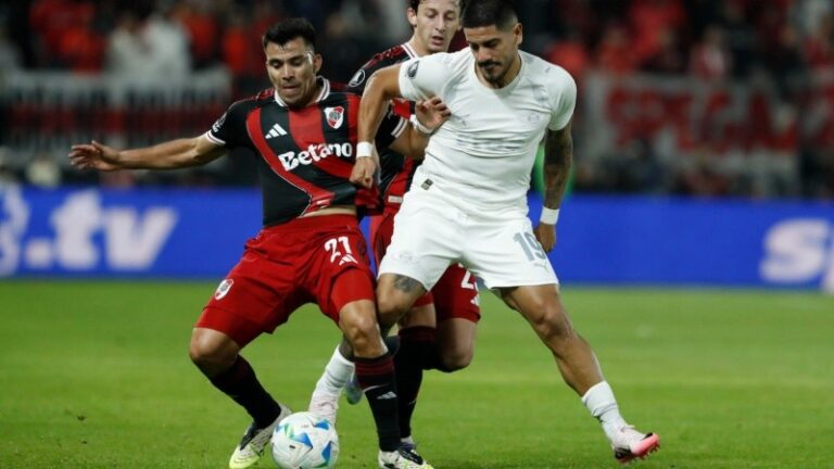 Copa Libertadores: River logro un interesante empate Vs. el equipo Paraguayo Libertad en Asuncion