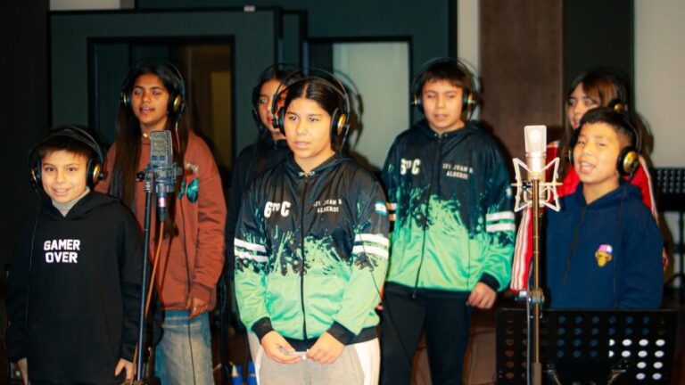 Más instituciones educativas graban en la Casa de la Música
