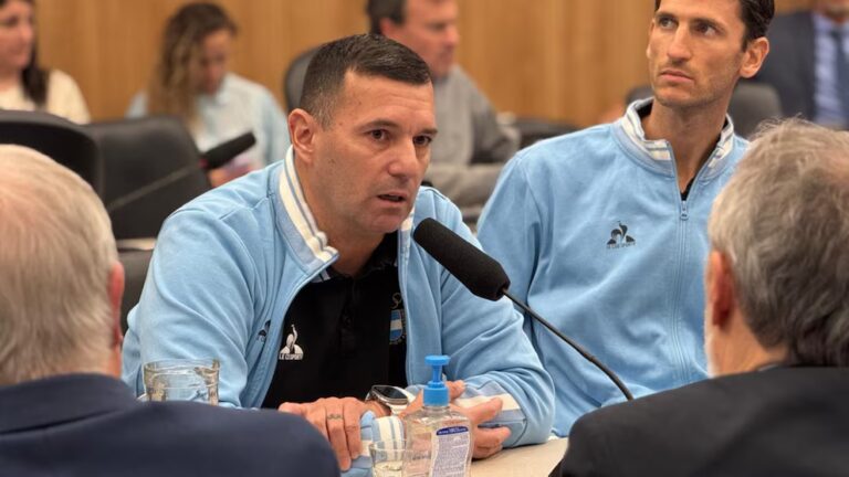 Leyendas del deporte argentino mostraron su apoyo para que el retorno de la autonomía en el ENARD