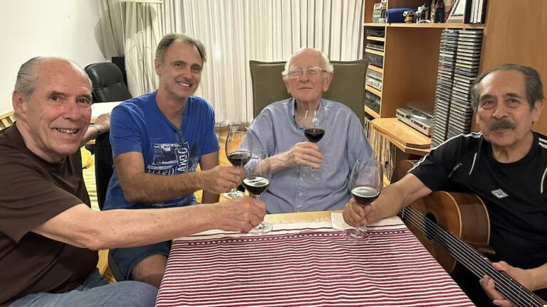 Murió Alberto “Beto” Hassan, una histórica voz de la música argentina y fundador de Opus Cuatro